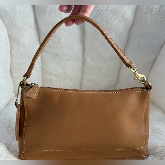 Coach Vintage Bleecker Demi Shoulder bag